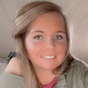 Meet your Posher, Briana